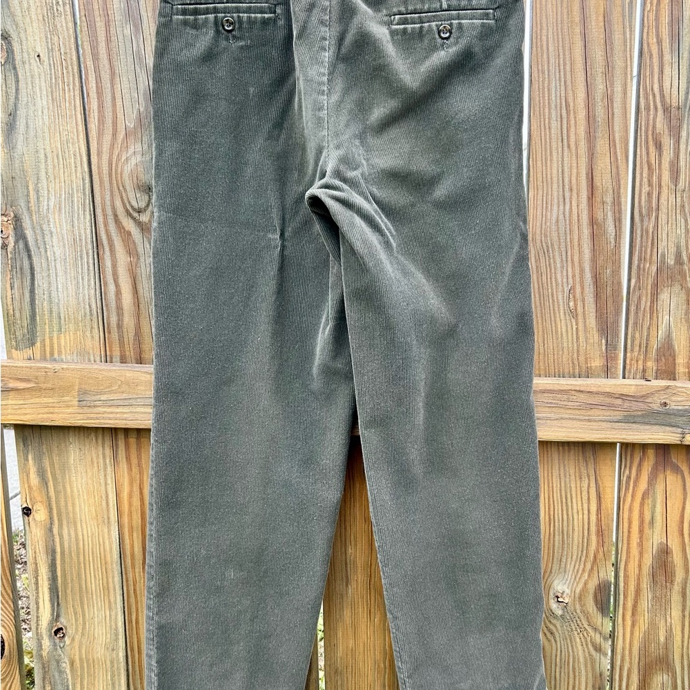 Vintage Dockers Pants Green Corduroy Pleated Pant Men’s Size 33x32 Cuffed Y2K - Picture 10 of 10